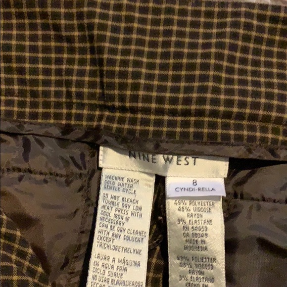 Nine West suit - Picture 4 of 5